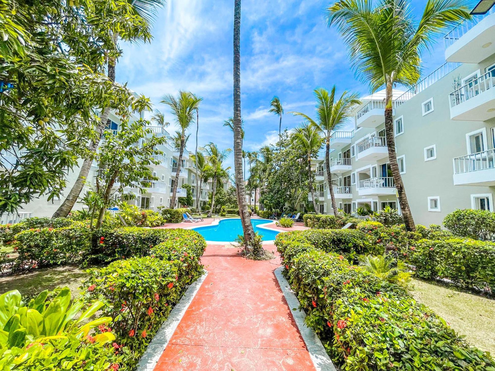 Tropical Adventures Sol Caribe Studios Suites Bavaro Beach & Pool Punta Cana Exterior foto