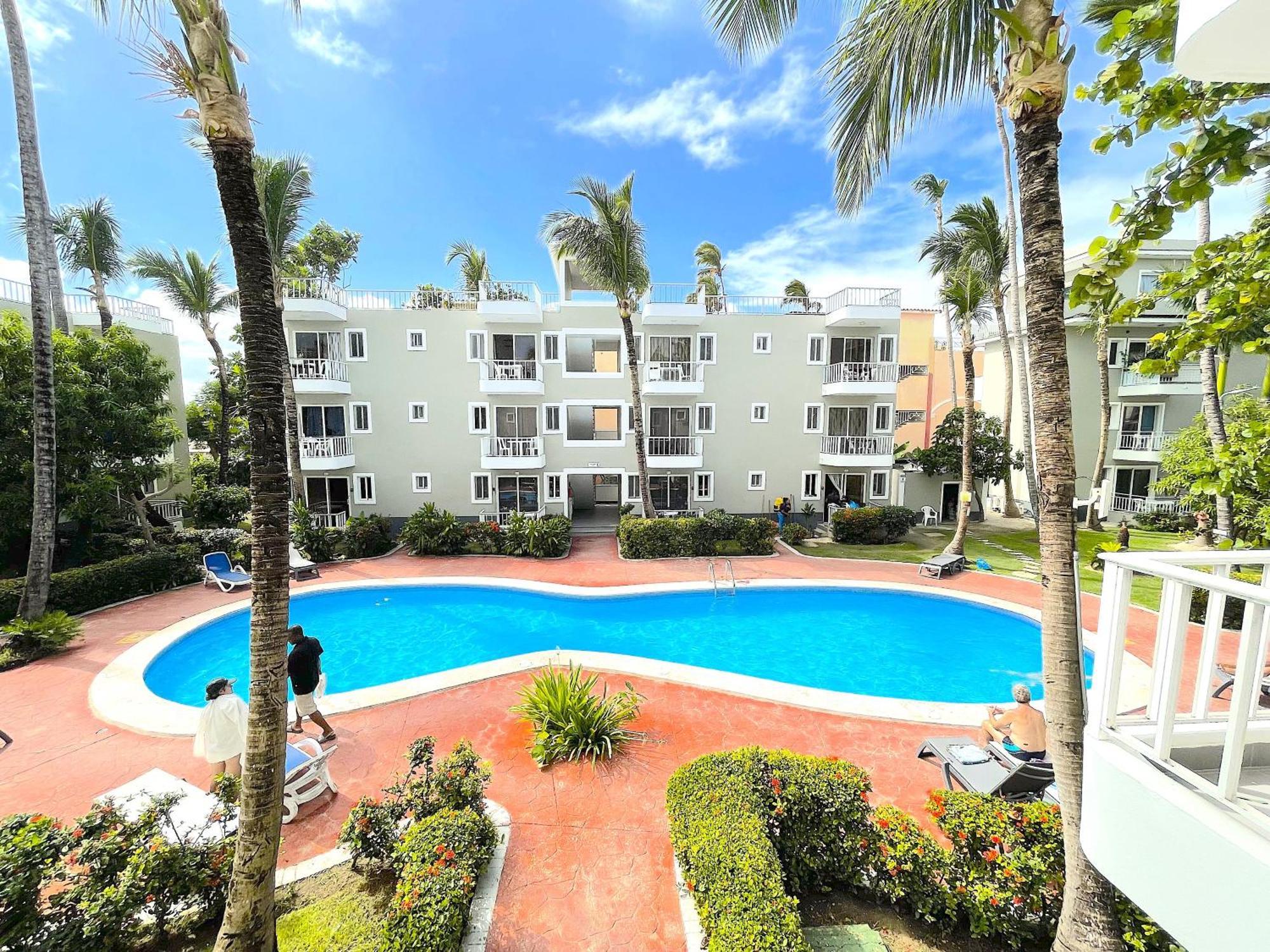 Tropical Adventures Sol Caribe Studios Suites Bavaro Beach & Pool Punta Cana Exterior foto