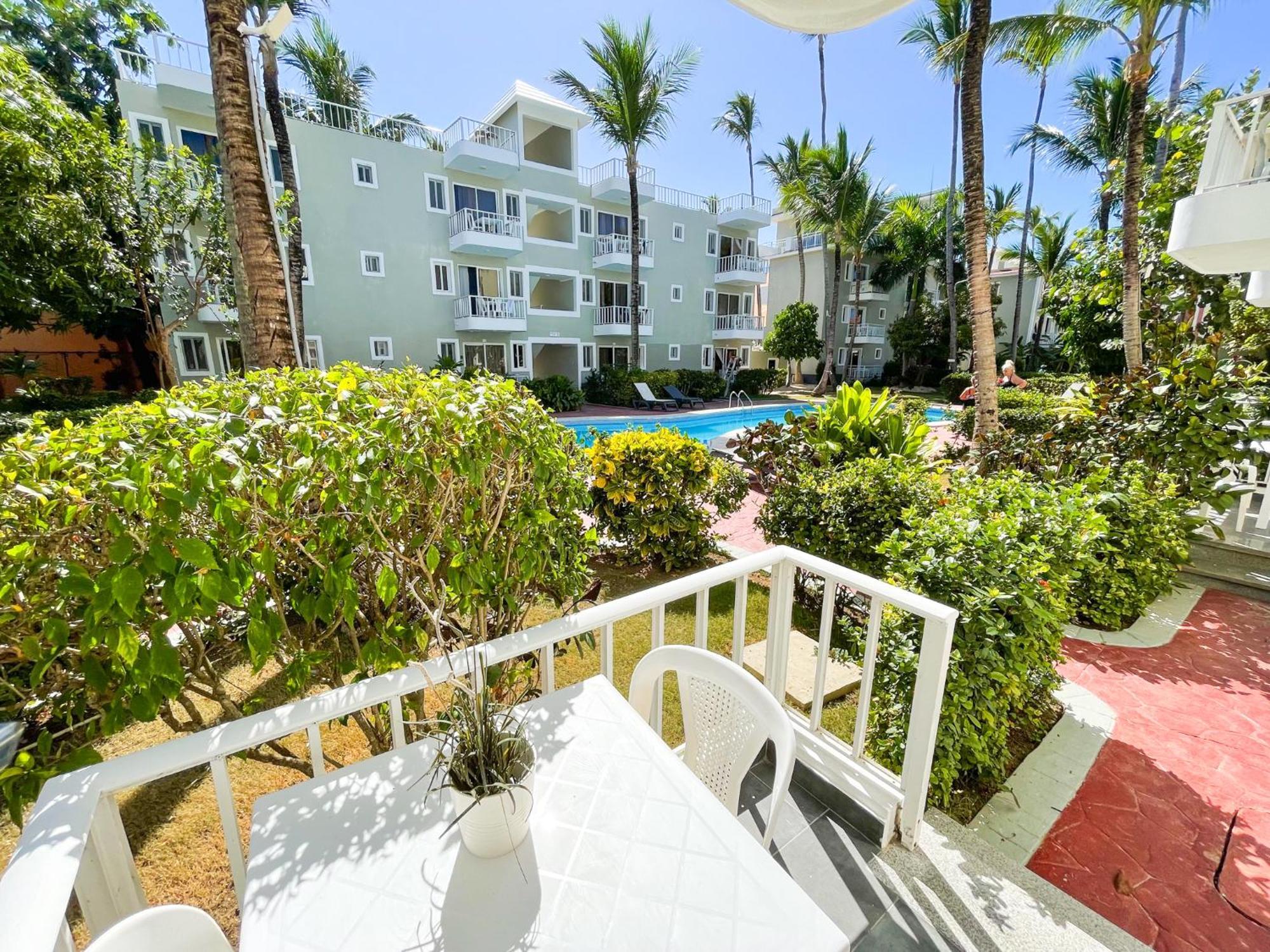 Tropical Adventures Sol Caribe Studios Suites Bavaro Beach & Pool Punta Cana Exterior foto